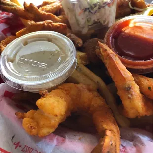 Fried shrimp platter - breading great and none of it greasy