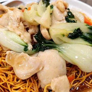 Chicken crispy fried noodles