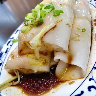 B4. Shrimp & Yellow Chives Rice Roll Lunch