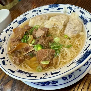 E3. Beef Brisket & Wun-tun Noodle Soup