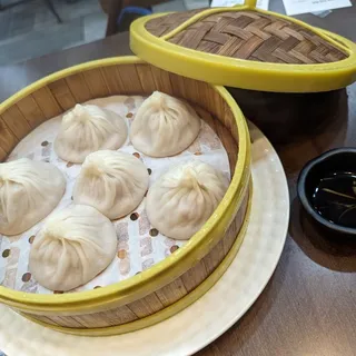 F1. Shanghai Soup Dumplings