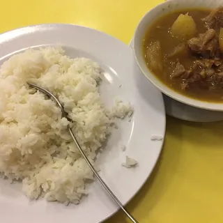 E4. Curry Beef with Rice