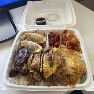6. Honu's Special Kalbi, Meat Jun, Fish Jun, Mandoo