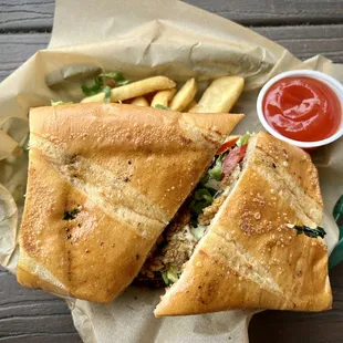 Fried Oyster Po' Boy