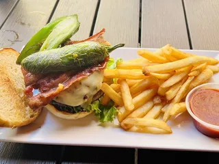 Freeport Bar & Grill