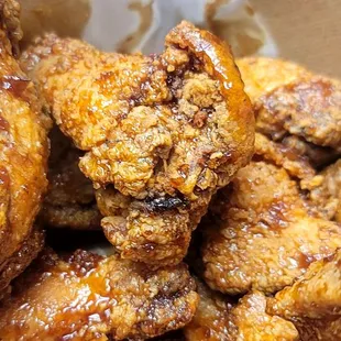 Soy garlic wings