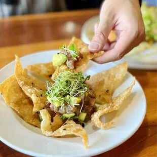 Tuna poke stack