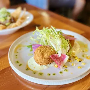 Fish Camp Crab Cakes