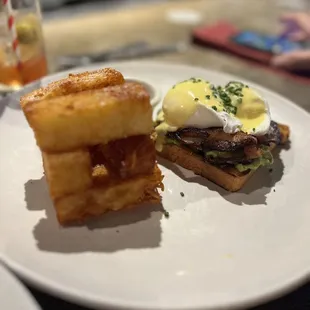 Porcetta Benedict with hash browns