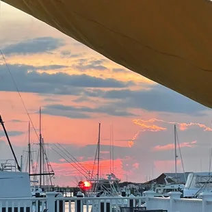 Sunset  while dining at Hook. @Harvey.