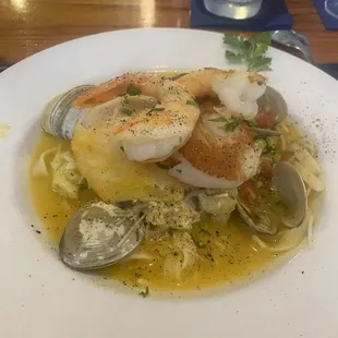 Seafood Alfredo