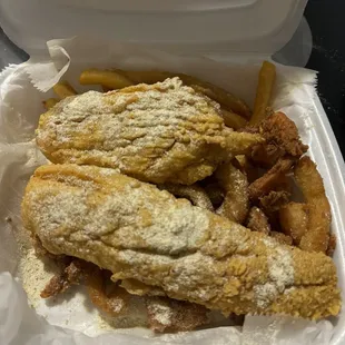Hook Seafood and Wings - Baton Rouge
