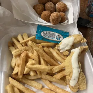 Hook Fish & Chicken