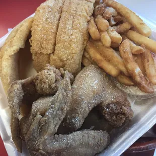Catfish and wings combo