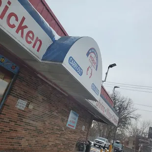 Hot chicken fresh fish