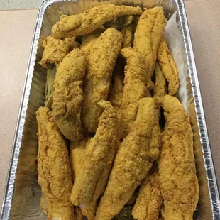 a tray of fried fish