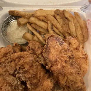 6 piece Tenders Dinner