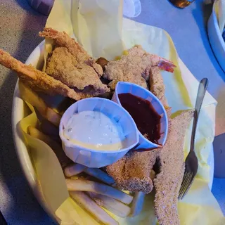 4 Jumbo Shrimp/ 2 Fillets Combo