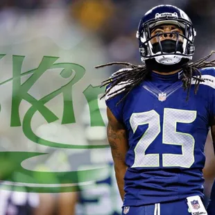 a football player with dreadlocks