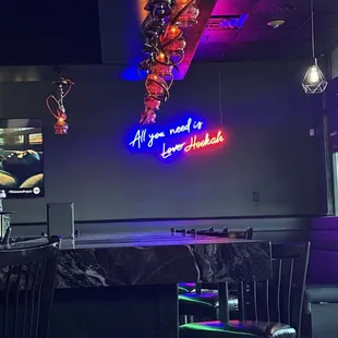 Hookah knights Restaurant & Bar