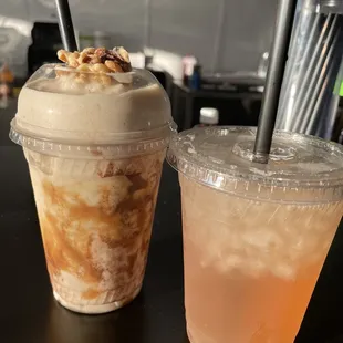 Banana nut bread shake. Amazing! With Fallen leaf tea! So refreshing.