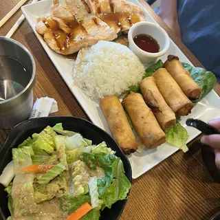Vegetable Egg Rolls (vegetarian)