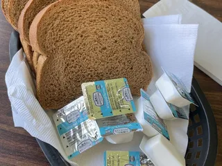 Lake Nina Restaurant