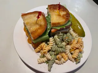 Flat Iron Café