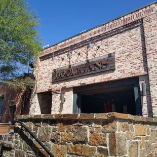 Another pic of the outside.