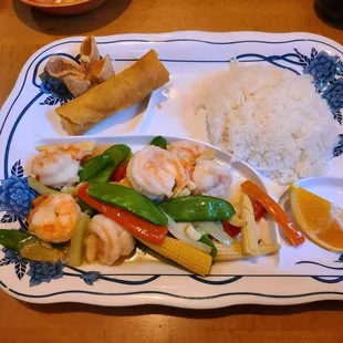 Skrimp in ginger sauce. Lunch.