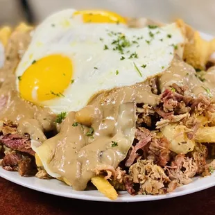 Pulled Pork Poutine w/ Sunny Side Up Eggs