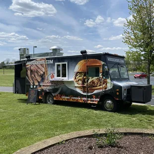 Hoosier Que Food Truck