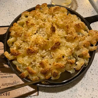 Family Roasted Jalapeno Mac and Cheese