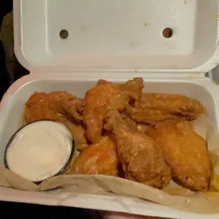 Hooters Original Style Wings