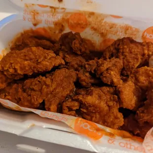 Hoots Wings