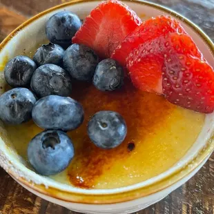 Lavender crème brûlée - so delicious!
