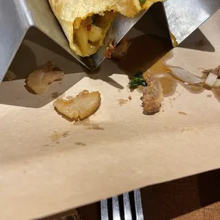 Pablano taco - tasty but .. large chunks of fat &amp; some liquid leaking everywhere. Grease?