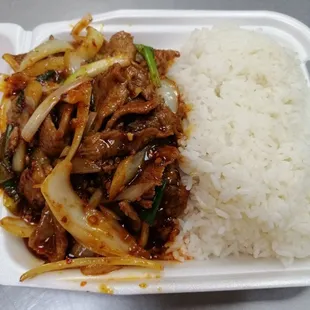 Mongolian Beef Over Steam Rice