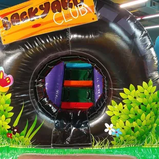 BACKYARD COMBO BOUNCE