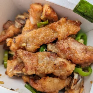 Salted Pork Chop with Hot Pepper | Instagram: @telephonesmoothie