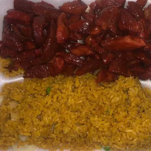 Boneless ribs and fried rice