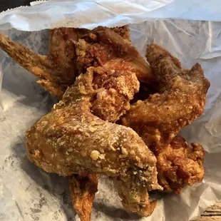 4 whole chicken wings ($5.25)