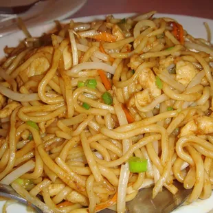 Almond Chicken Chowmein