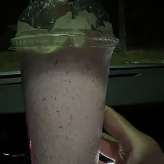 OREO Cookies N' Cream Shake