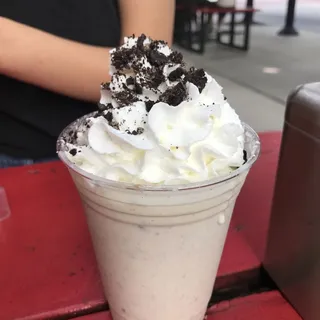 OREO Cookies N' Cream Shake