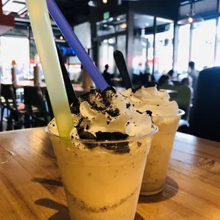 OREO Cookies N' Cream Shake