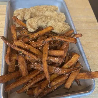 Kid's Chicken Tenders Meal