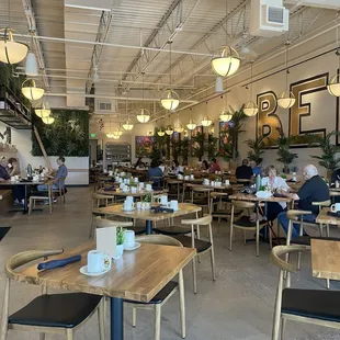 The inside of the restaurant-Edina