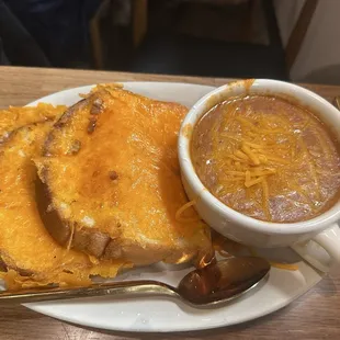 Cheddar Cheese French Toast - V