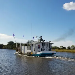 Oyster boat